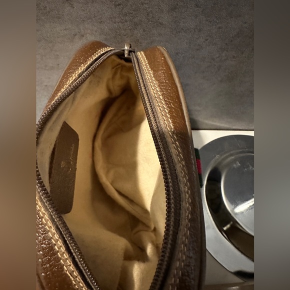 **Sold Via Vestiaire Collective** Gucci GG Sherry Line Handbag - Picture 12 of 15